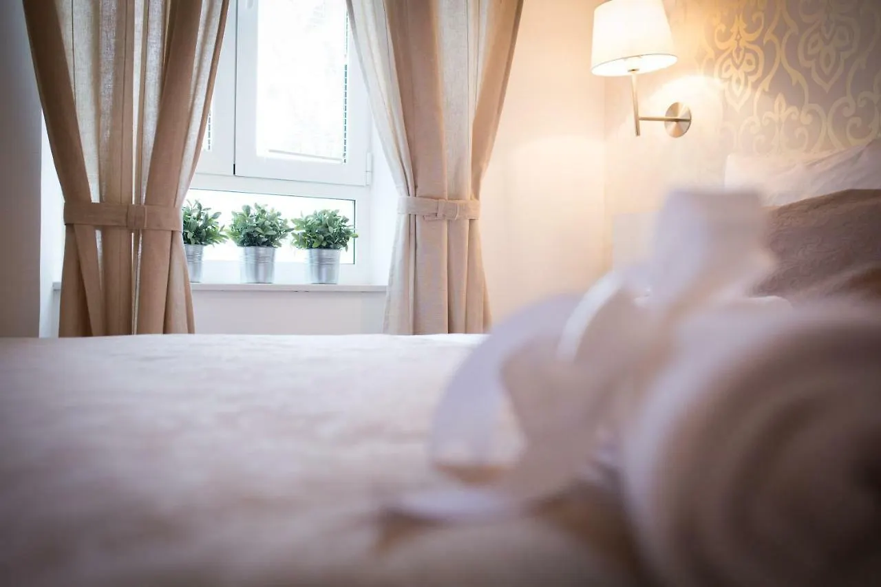 Studios & Apartments Porto Zadar Croatia