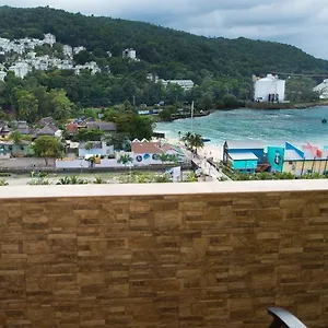 the-penthouse-at-turtle-beach-towers.comcaribbean.com/