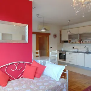 Augusta Apartamento
